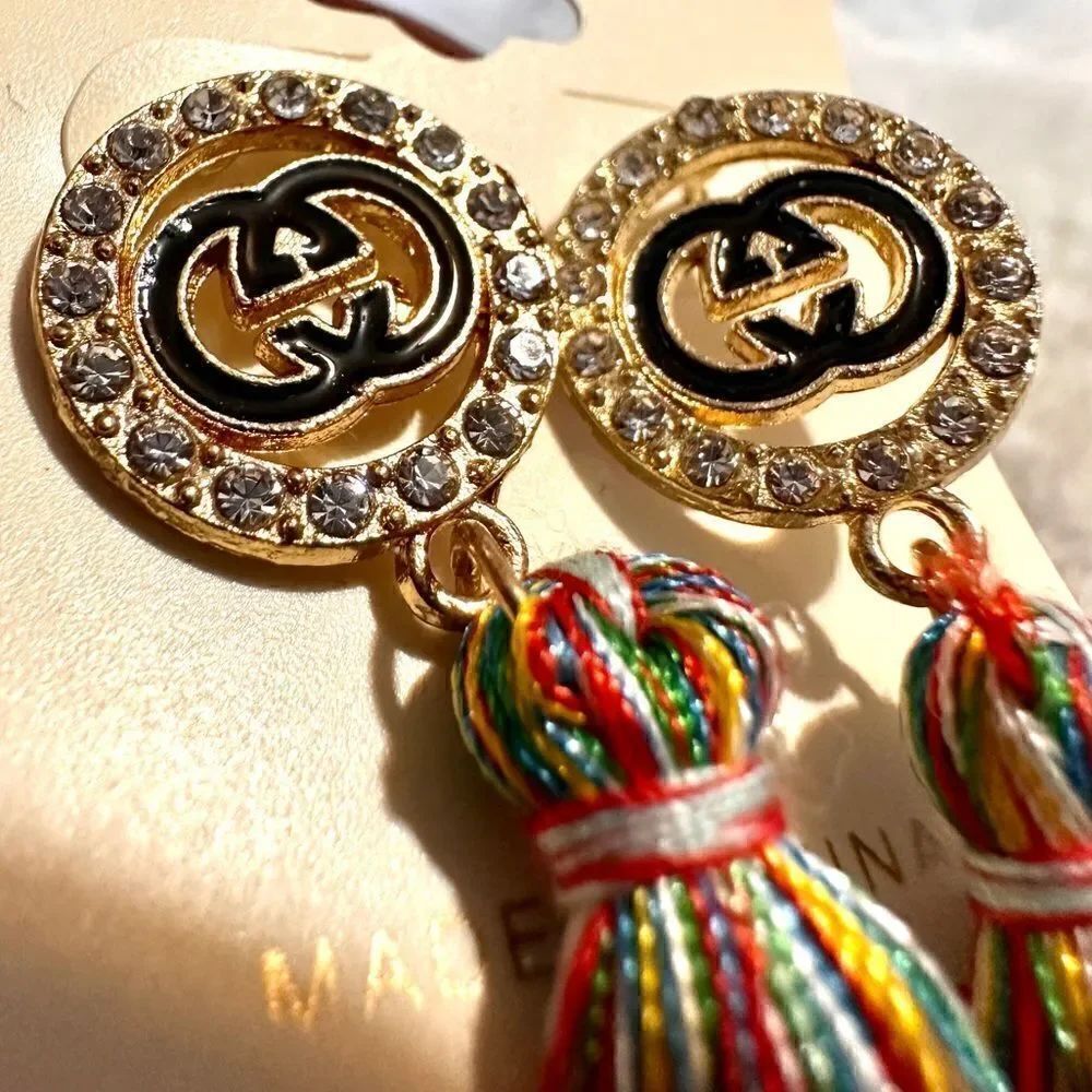Lot of 2 Long Earrings Fashion and super cute colors, rainbow and Fun
